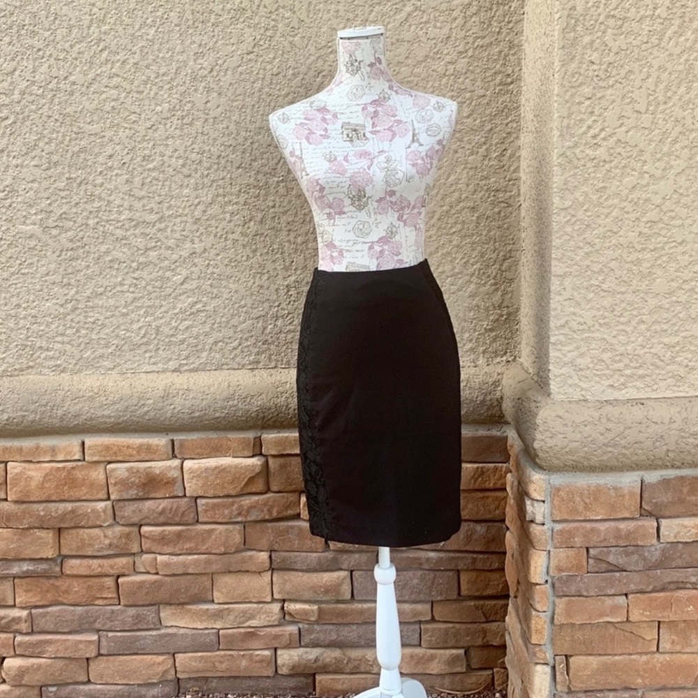 NWT H&M Black Pencil Skirt with Side Lace Size 6